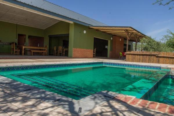 Chameleon Bush Lodge Hammanskraal Exterior foto