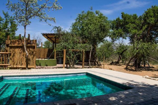 Chameleon Bush Lodge Hammanskraal Exterior foto
