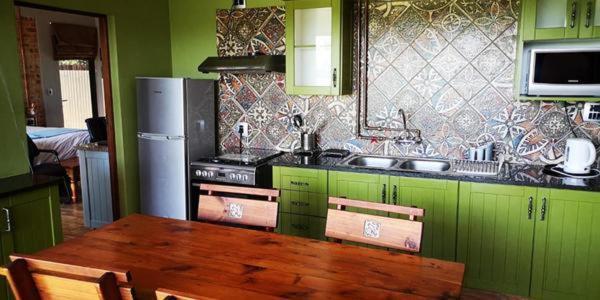 Chameleon Bush Lodge Hammanskraal Exterior foto